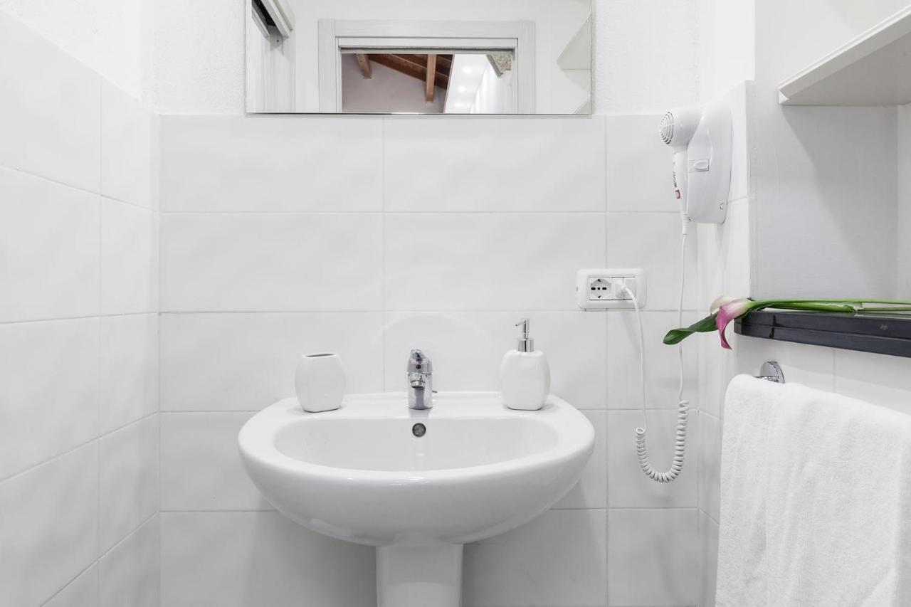 San Giacomo Rooms Cagliari Dış mekan fotoğraf